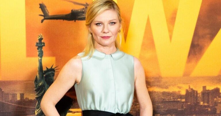 Kirsten Dunst recalls her 'miserable' kiss with Tobey Maguire – Crow River Media