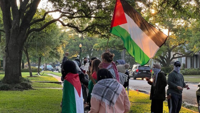 Pro-Palestinian protesters gather weekly at Ted Cruz's residence