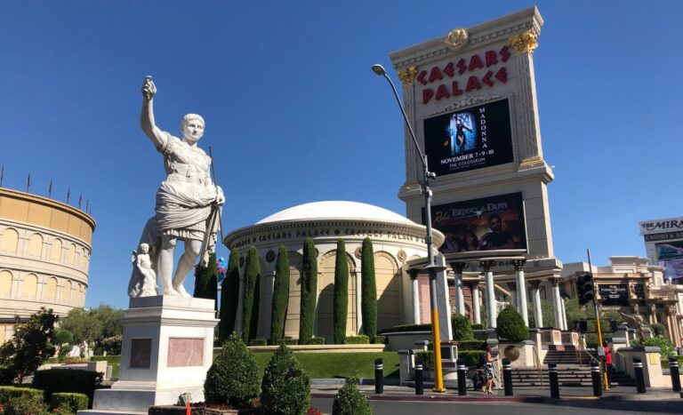 Rick Bayless partnering to bring Tortazo to Caesars Palace in Las Vegas – KLAS – 8 News Now