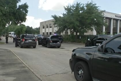 15009540 062824 Ktrk Ewn 4pm Richmond Ave Robbery Dhu Mg Vid.jpg
