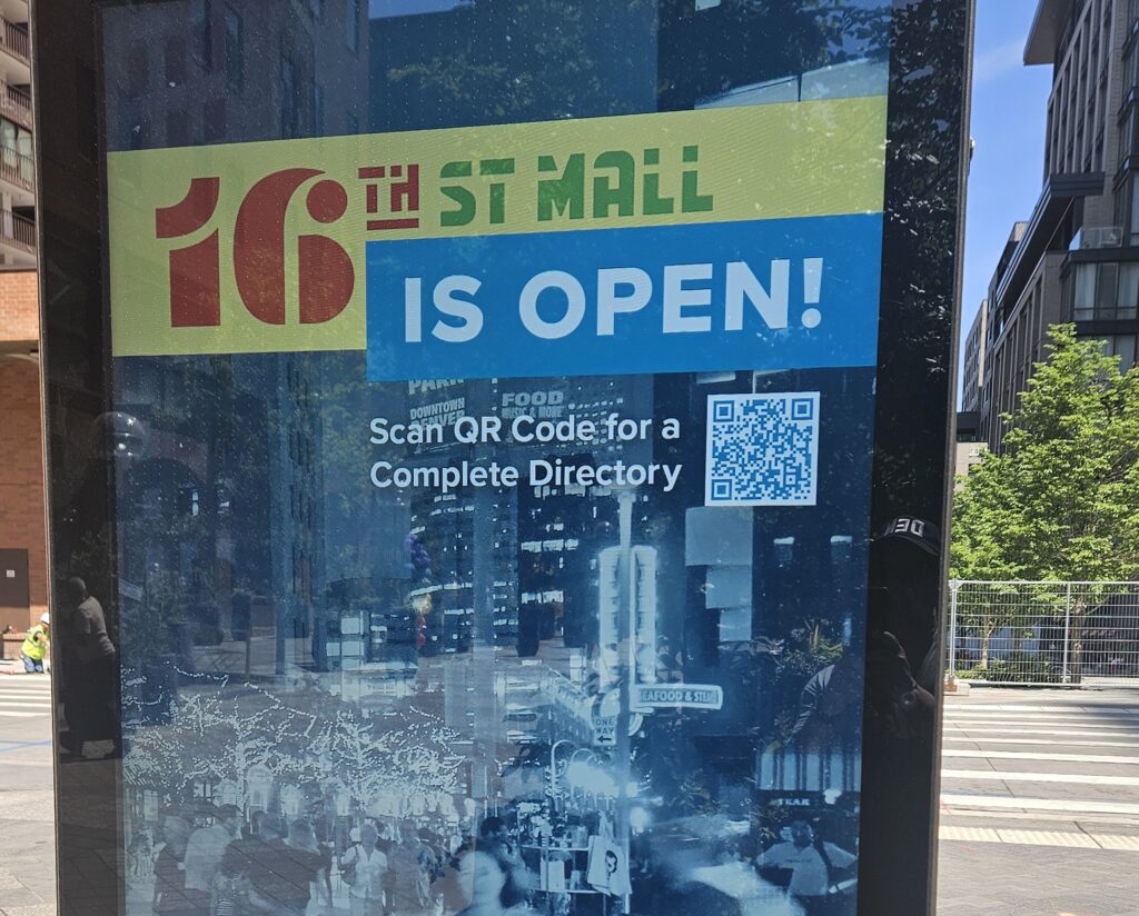 Mall block opening image