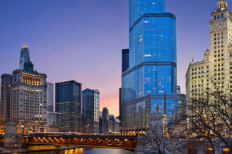 Chicago Skyline 2 Keyimage2.jpg