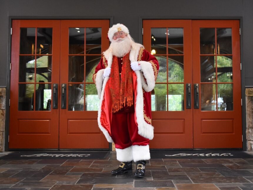 1731682888 Santa Is Set To Touch Down At Georgias Lanier Islands November 30 14123433686.jpg