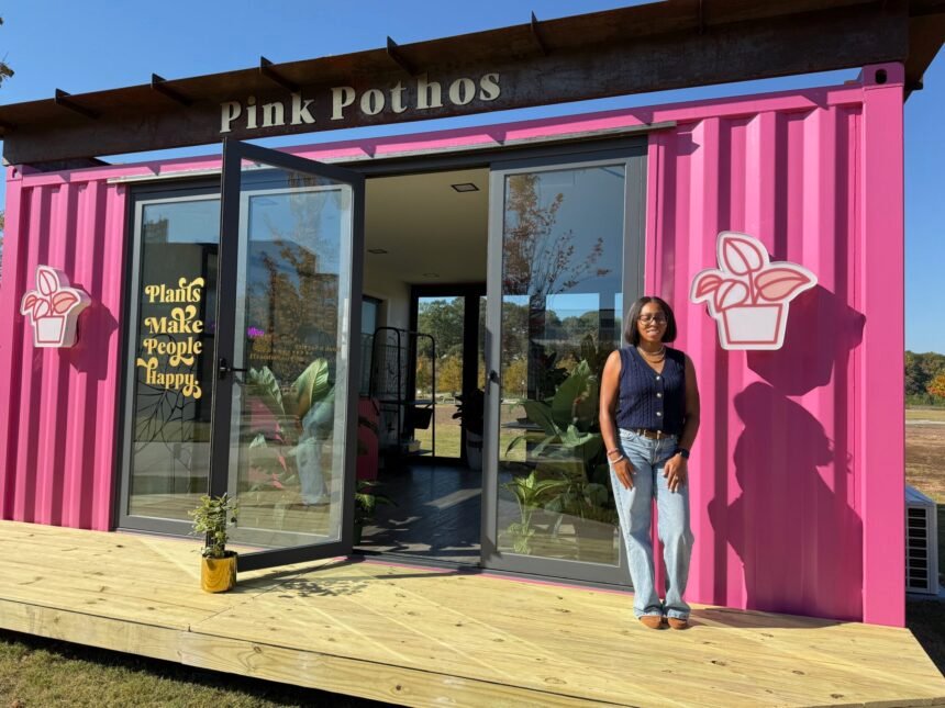 Lakeisha Jones Outside Pink Pothos Photo Credit Pittsburgh Yards Scaled.jpg