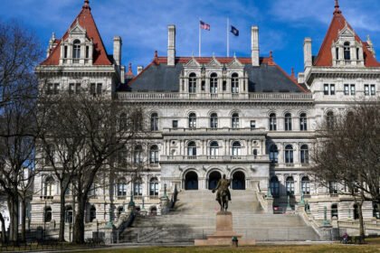 28trump News Ny Pols Omb Reax Cfzl Facebookjumbo.jpg