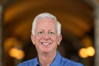 Gordon Hartman.jpg