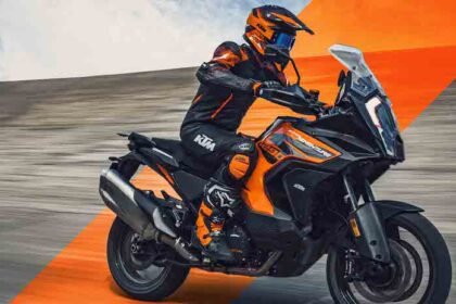 Rumbleon Reports Being The Largest Powersports Retail Group In The U.s. Photo Ktm.jpg