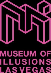 Moi Pink 210x300.jpg