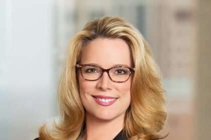 Vanduesen Amanda 700x700 1.jpg