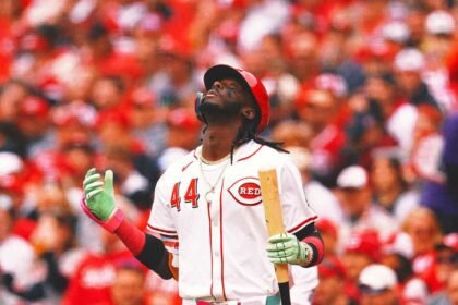 Ely De La Cruz Sky.jpg