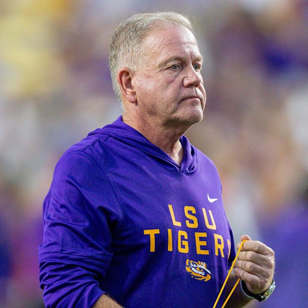 Oct 11, 2025; Baton Rouge, Louisiana, USA;  LSU Tigers head coach Brian Kelly looks on against the South Carolina Gamecocks d