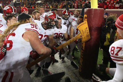 Wisconsin vs Minnesota