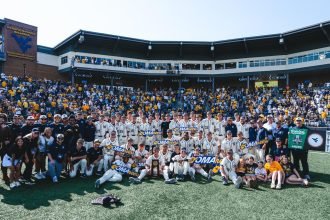Mountaineers advance