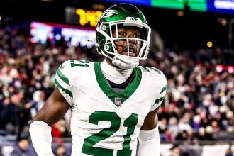 Jets contracts