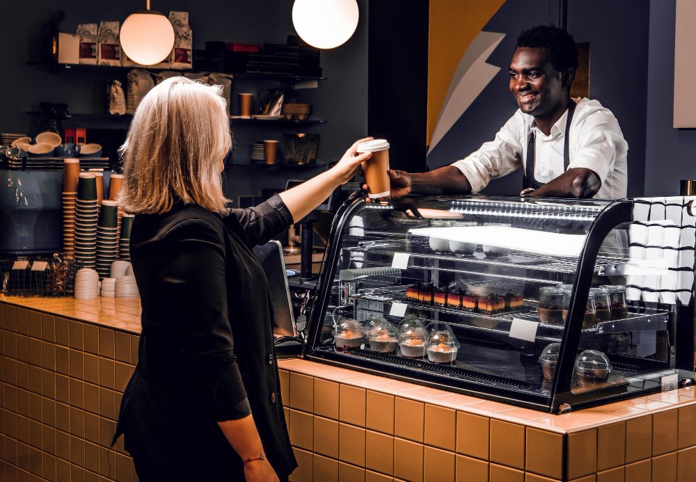 How to Build Customer Loyalty That Lasts Beyond the First Sale 2