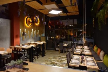 restaurants near me