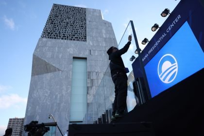 Obama Foundation workers unionize