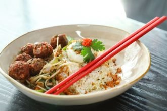 Cafe Yumm returns to Puget Sound