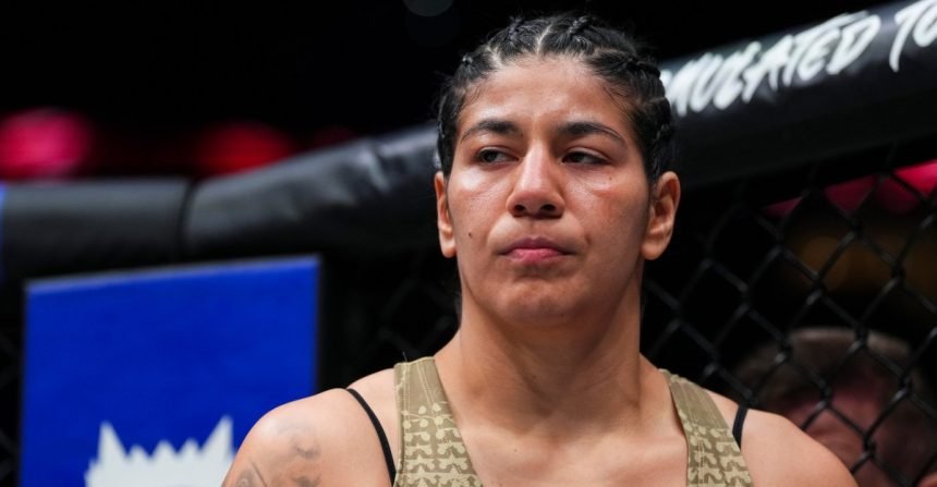 Ketlen Vieira suspension